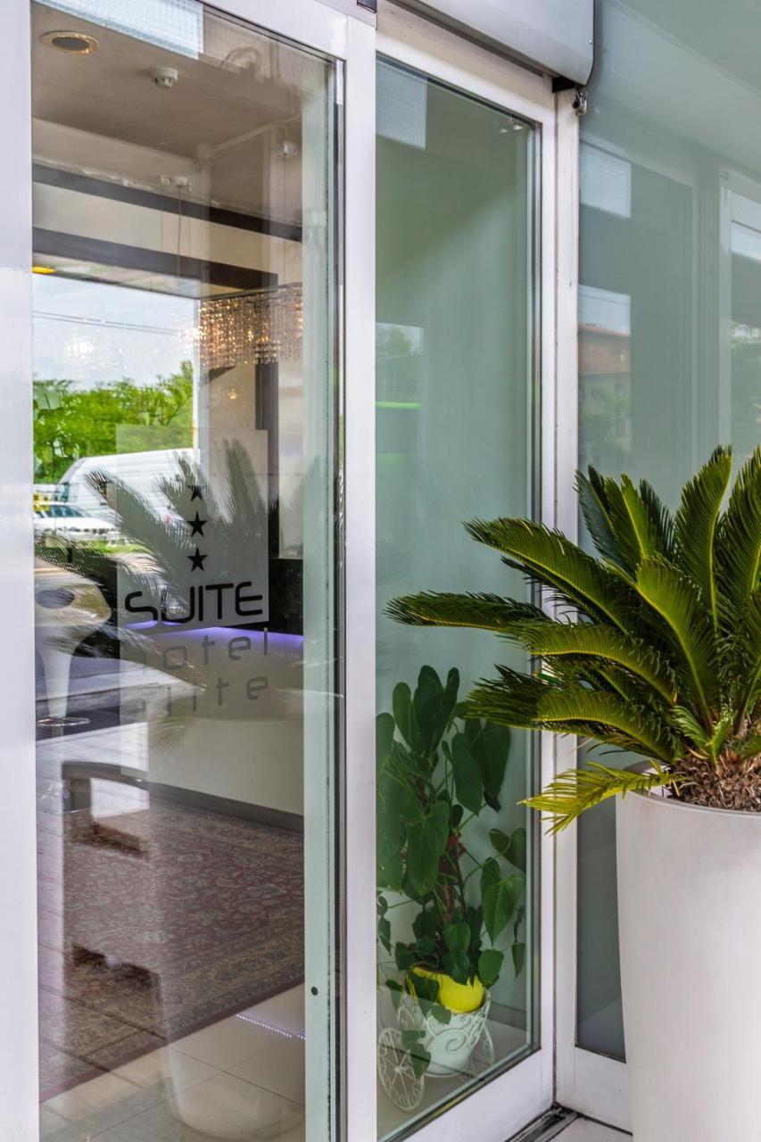 Suite Hotel Elite Bologna Bagian luar foto